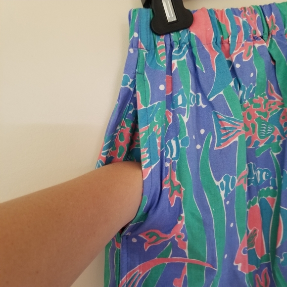 Vintage 90's Art Deco Abstract Neon High Waist Hot Pants Shorts Size Medium - Picture 6 of 6